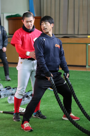 智辯和歌山　元野球部長　古宮克人さんによる打撃講習会